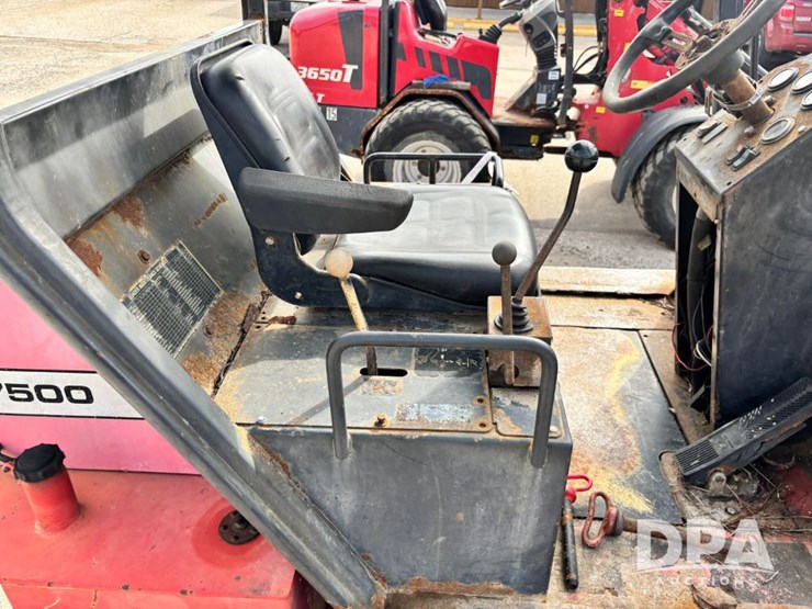 massey-ferguson-7500-image-32