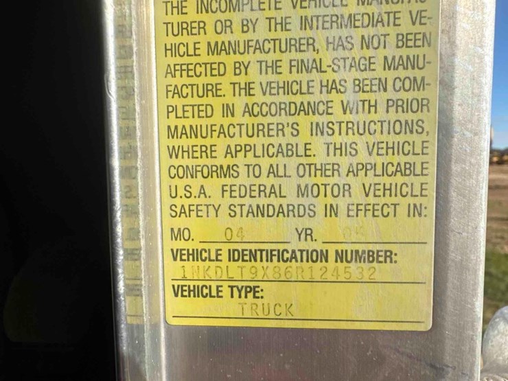 2006-kenworth-t800-image-23