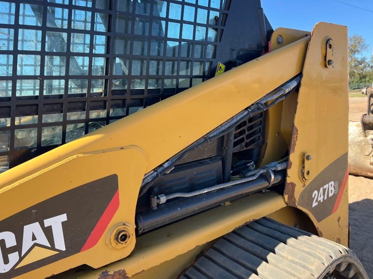 caterpillar-247b3-image-20