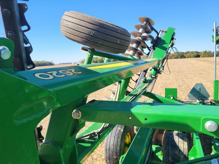 2012-john-deere-2620-image-79