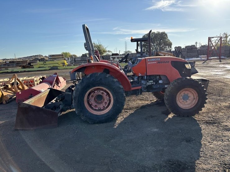 2006-kubota-m6040-image-8