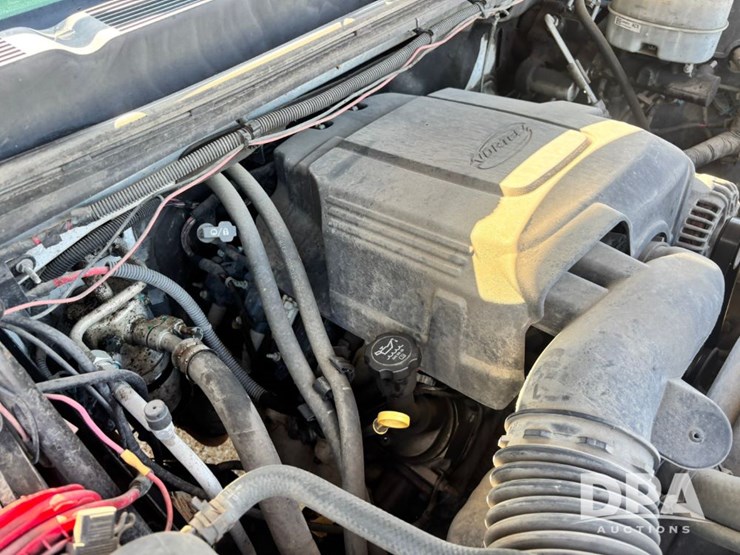 2009-chevrolet-silverado-2500hd-image-55