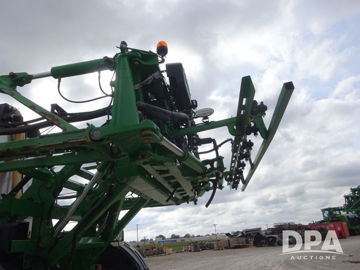 2021-john-deere-r4045-image-71