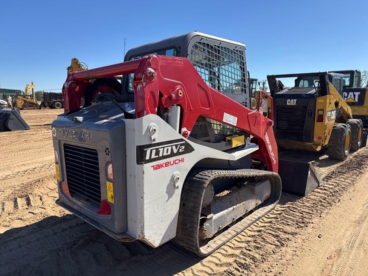 takeuchi-tl10v2-image-4