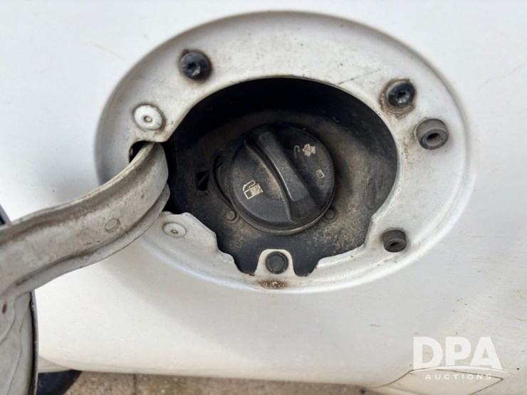 2009-chevrolet-silverado-2500hd-image-25