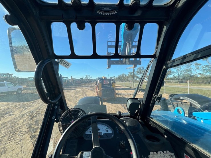 2017-genie-gth844-image-33