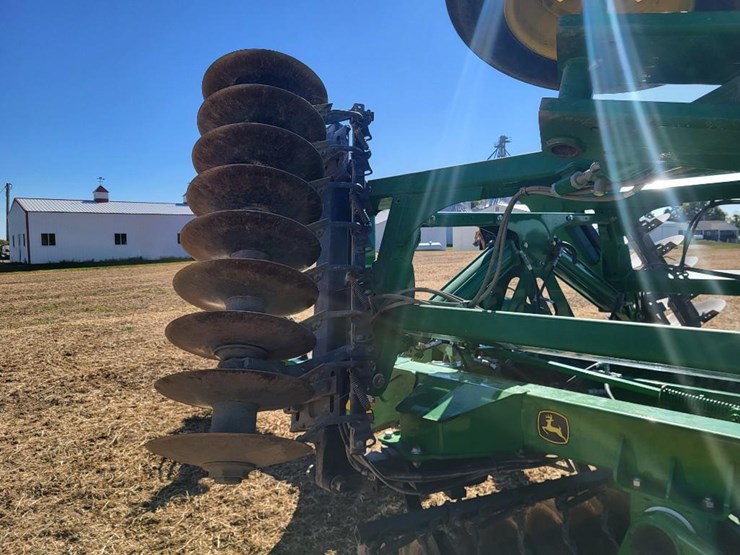 2012-john-deere-2620-image-13