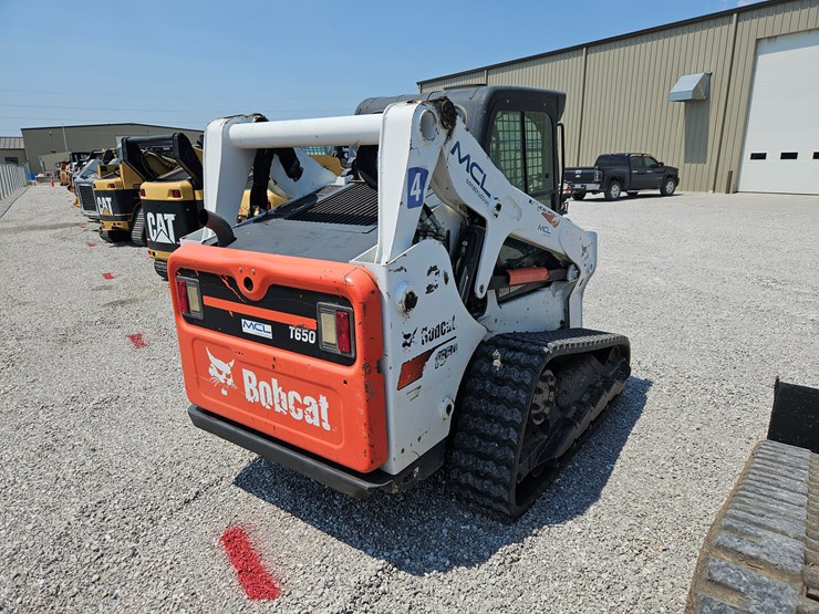 bobcat-t650-image-19