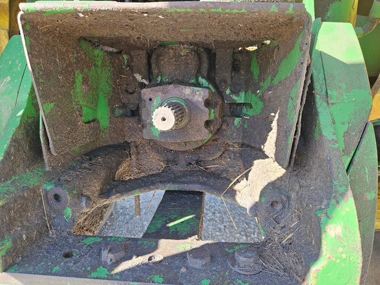 2009-john-deere-8430-image-15