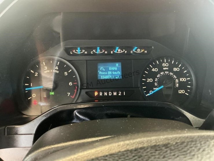 2016-ford-f150-image-16