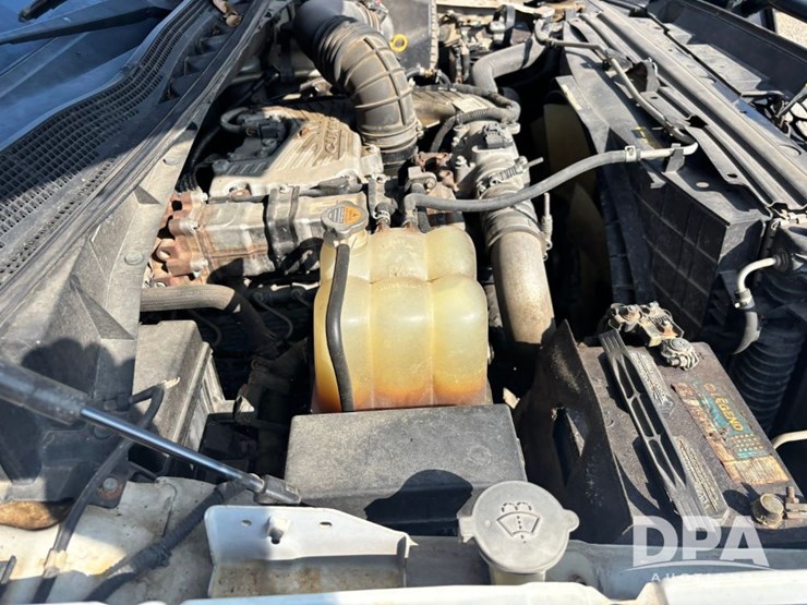 2018-nissan-titan-image-59