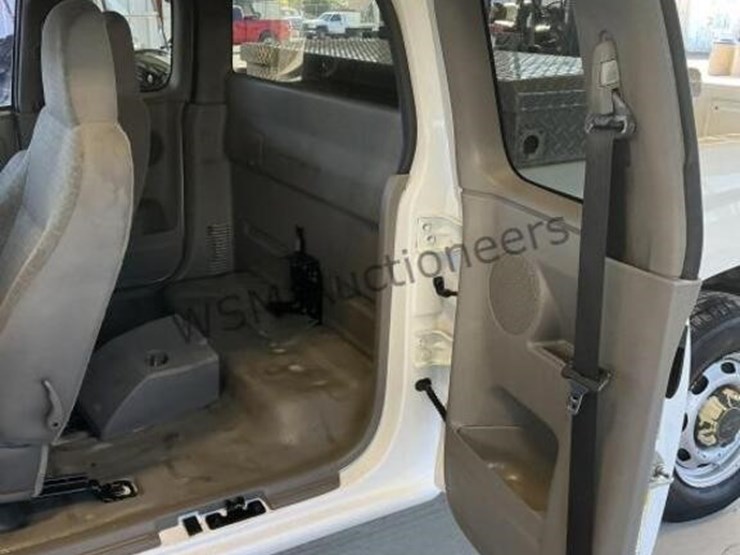 2008-chevrolet-colorado-image-22