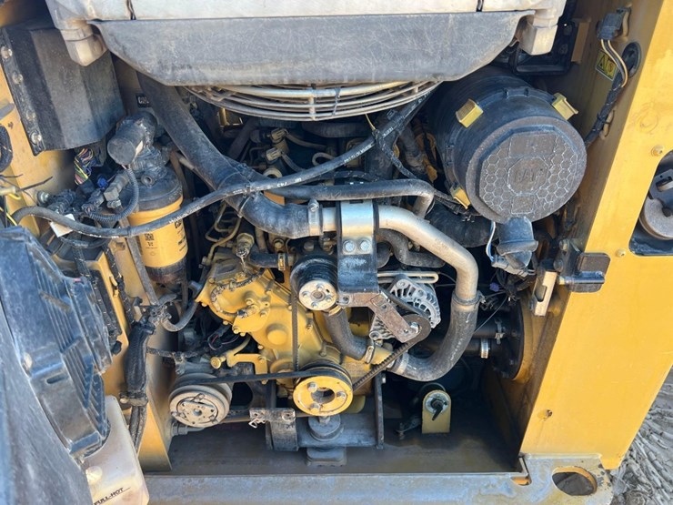 caterpillar-226d3-image-20