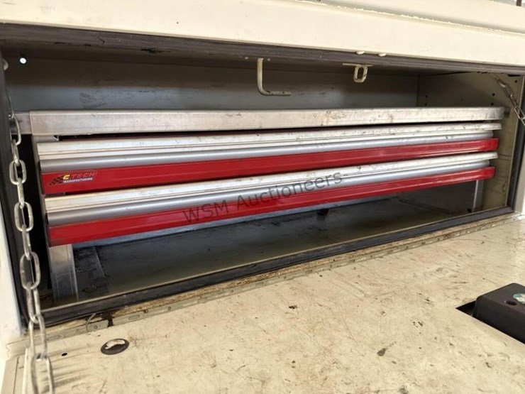 2021-chevrolet-silverado-2500hd-image-10