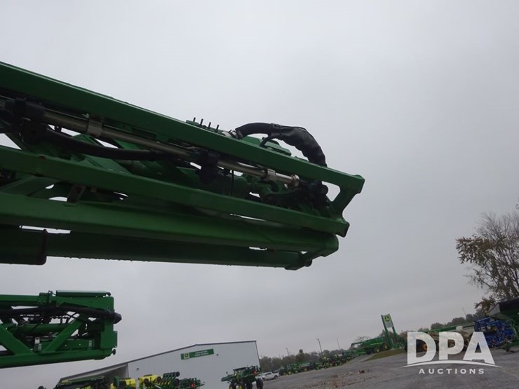 2022-john-deere-410r-image-89