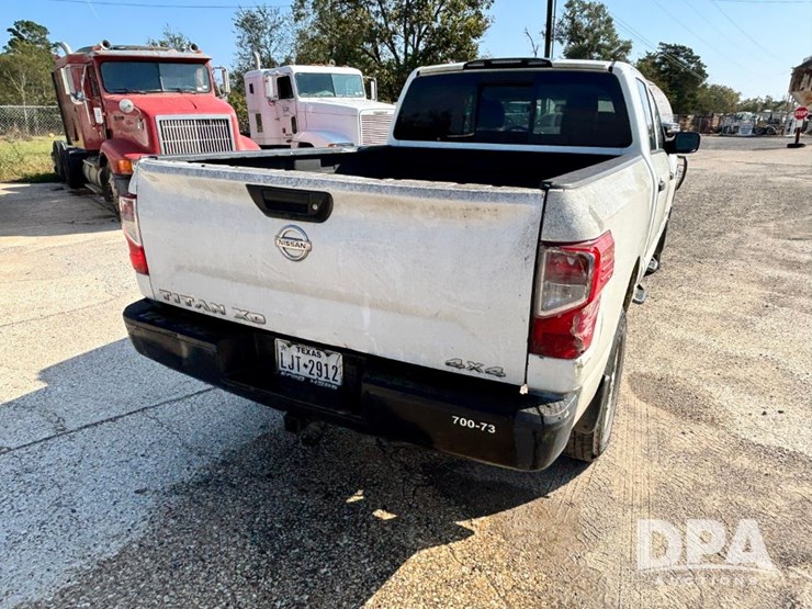 2018-nissan-titan-image-7