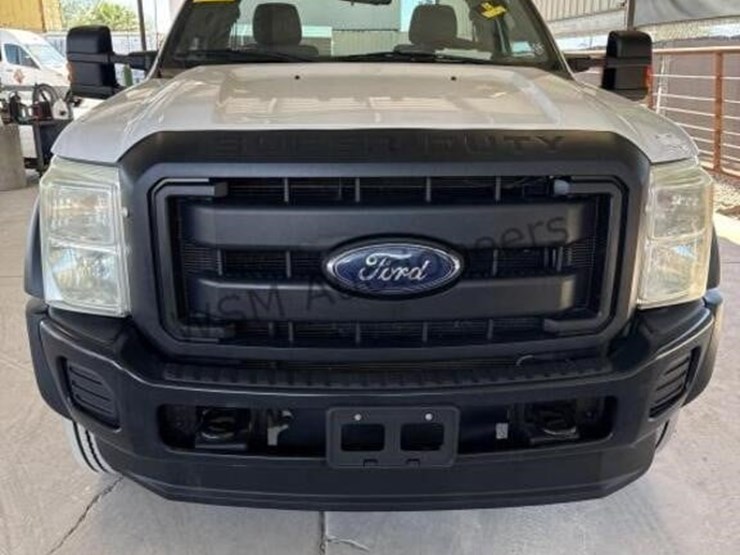 2016-ford-f550-image-3