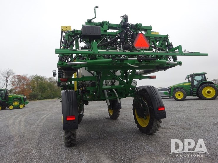 2024-john-deere-412r-image-28