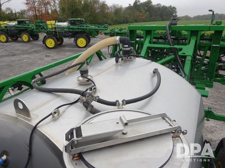 2022-john-deere-410r-image-129