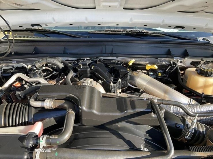 2016-ford-f550-image-14