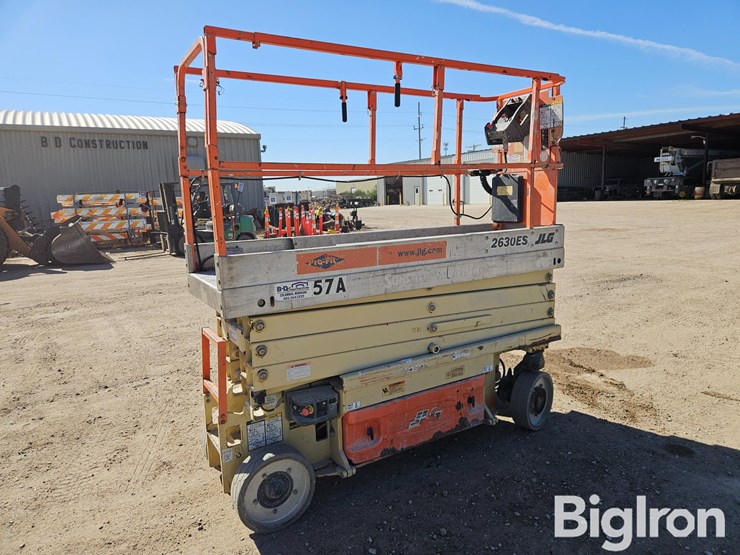 2006-jlg-2630es-image-7