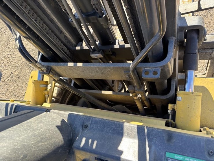 2011-hyundai-30l-7a-image-13