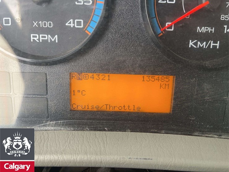 2016-international-workstar-7400-image-21