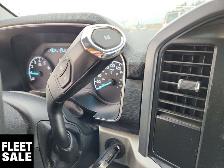 2021-ford-f150-image-15