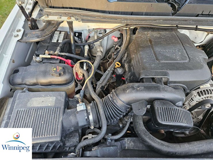 2012-chevrolet-silverado-1500-image-17