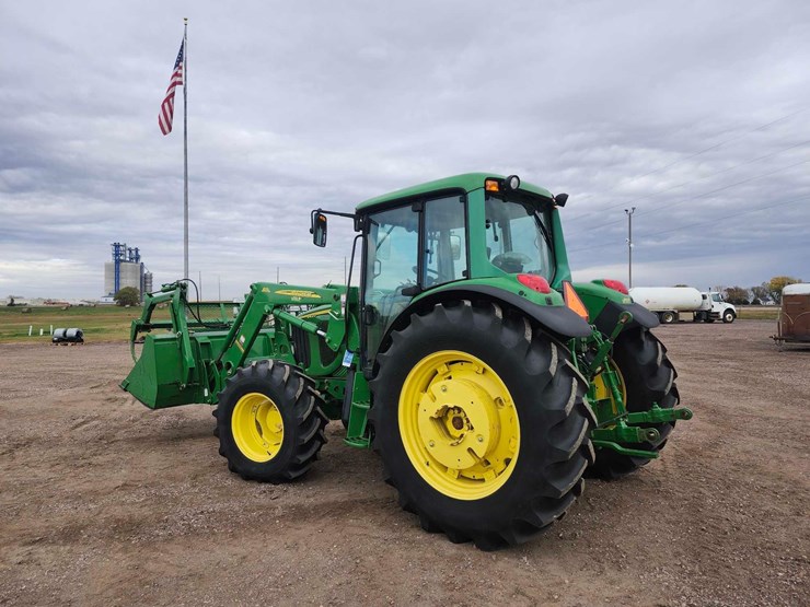 2005-john-deere-6420-image-3
