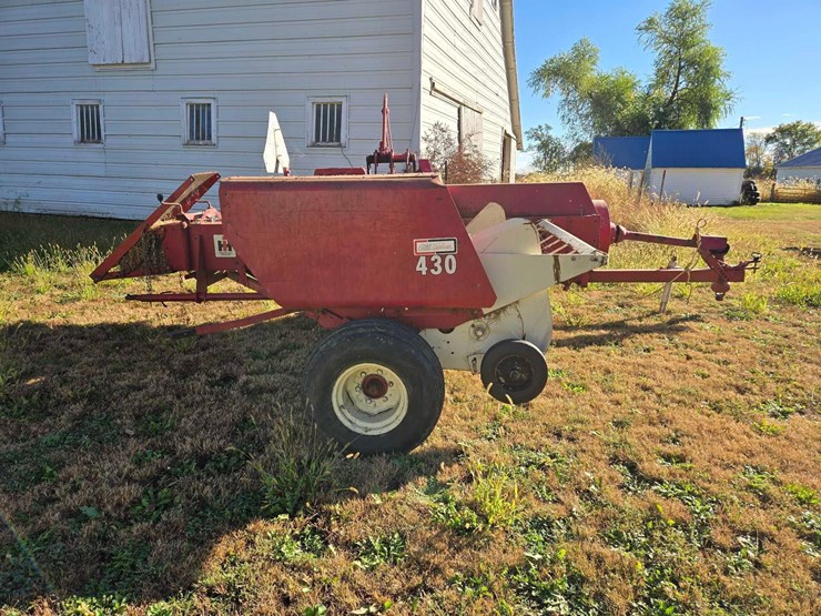 international-430-image-7