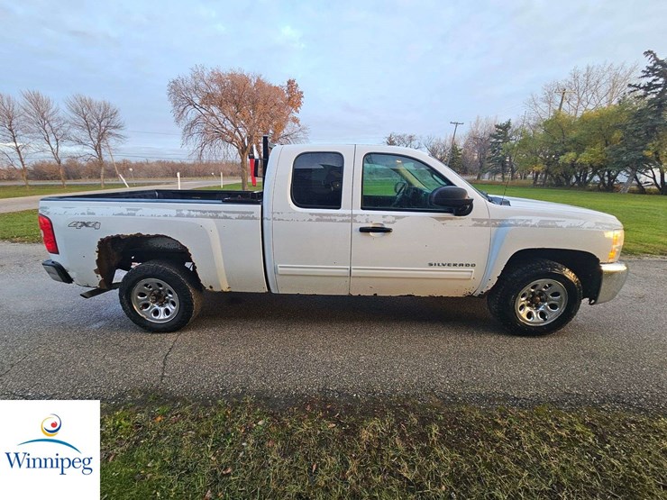 2012-chevrolet-silverado-1500-image-5