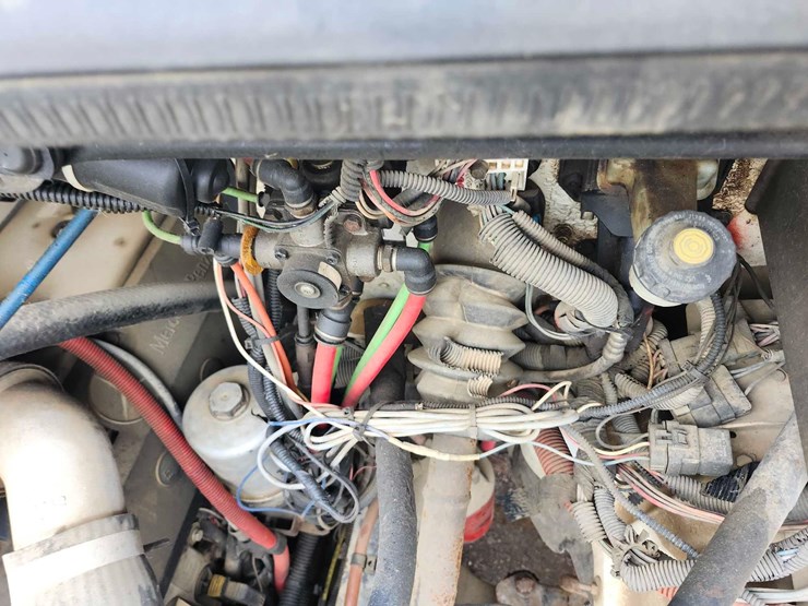 freightliner-propane-truck-image-10