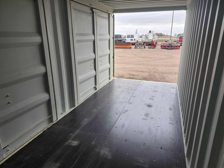 20-ft.-open-side-door-container-image-7