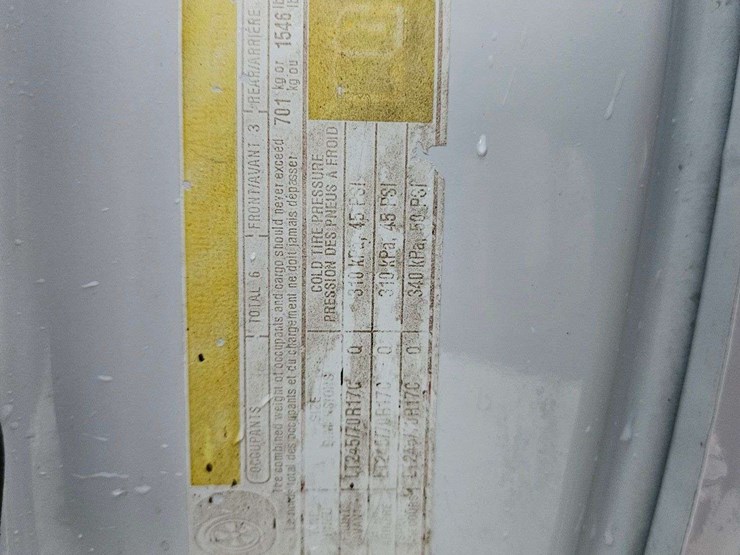 2012-chevrolet-silverado-1500-image-22