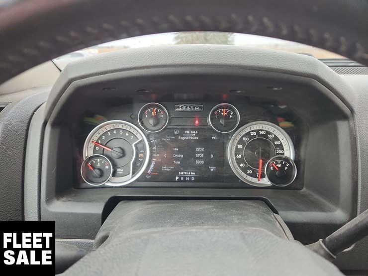 2014-ram-2500-slt-image-21