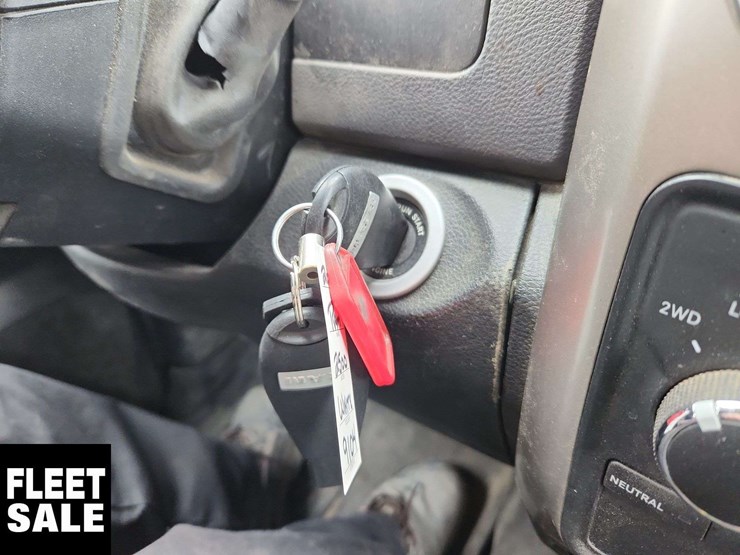 2014-ram-2500-slt-image-26