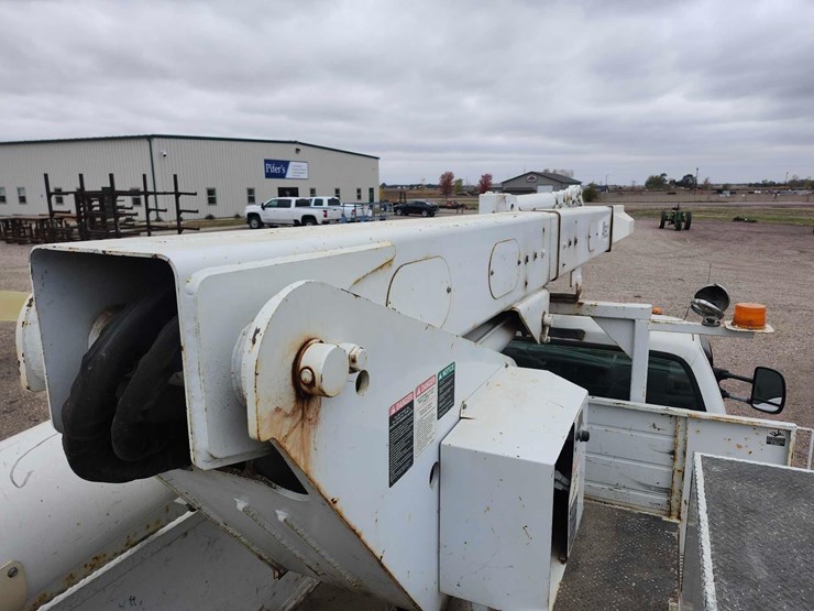 2001-ford-f550-image-26