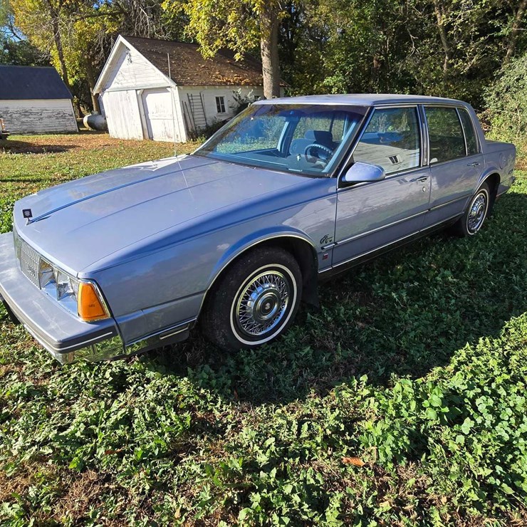 1985 Oldsmobile Ninety-Eight Regency