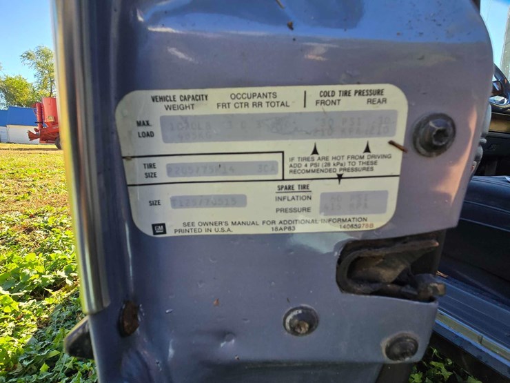 1985-oldsmobile-ninety-eight-regency-image-14