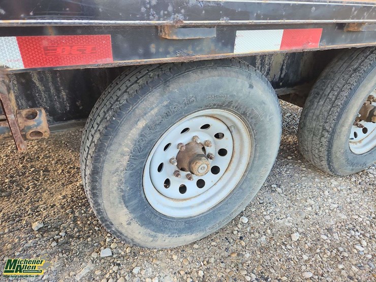 2013-custom-trailer-image-16