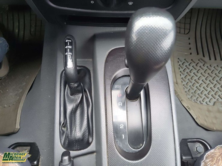 2007-jeep-liberty-image-13