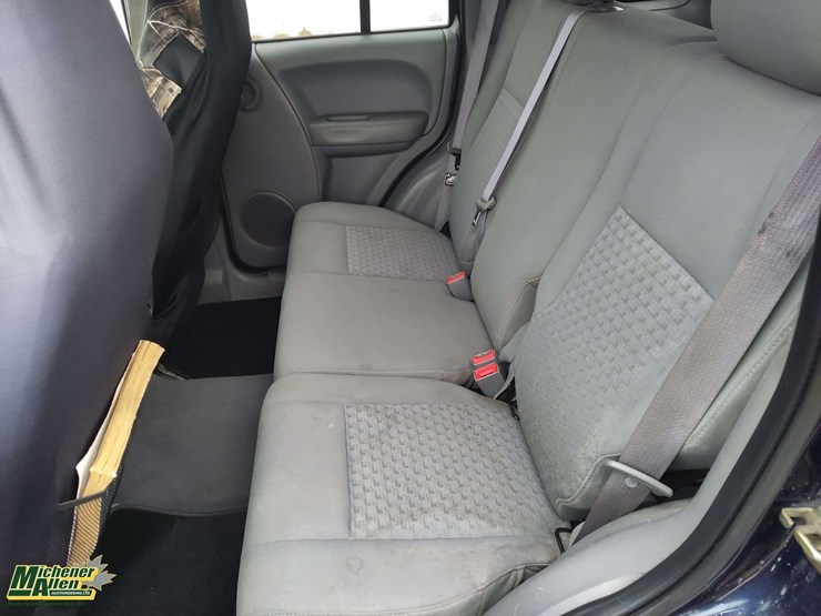 2007-jeep-liberty-image-18