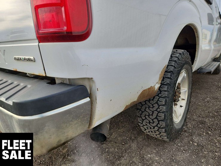 2014-ford-f250-image-35