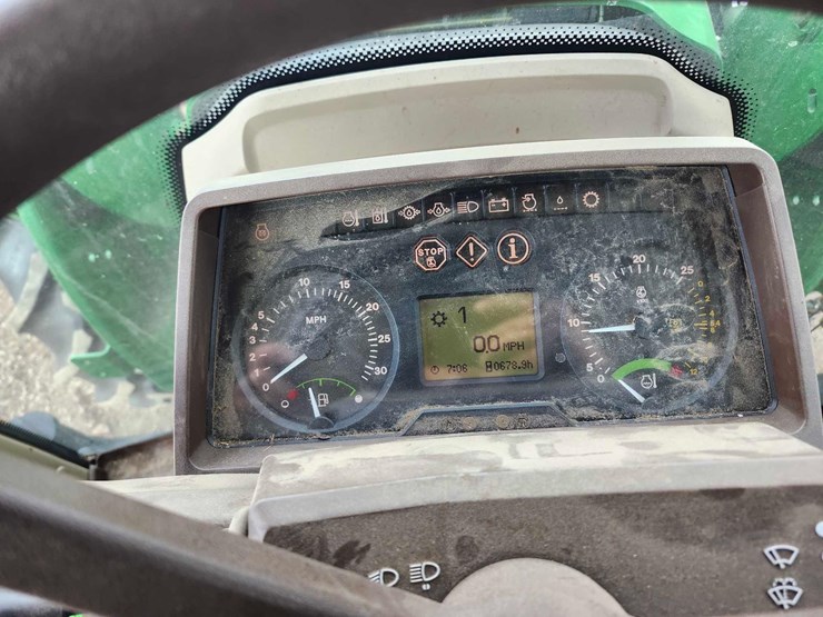 2005-john-deere-6420-image-16