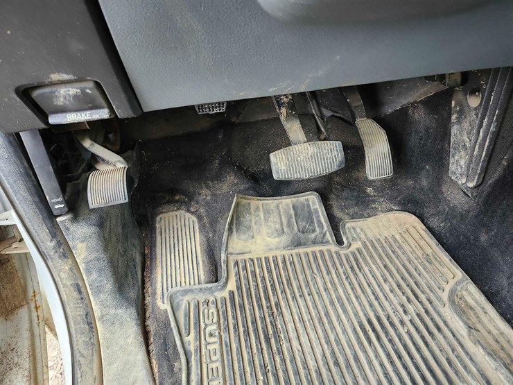 2012-ford-f250-image-21