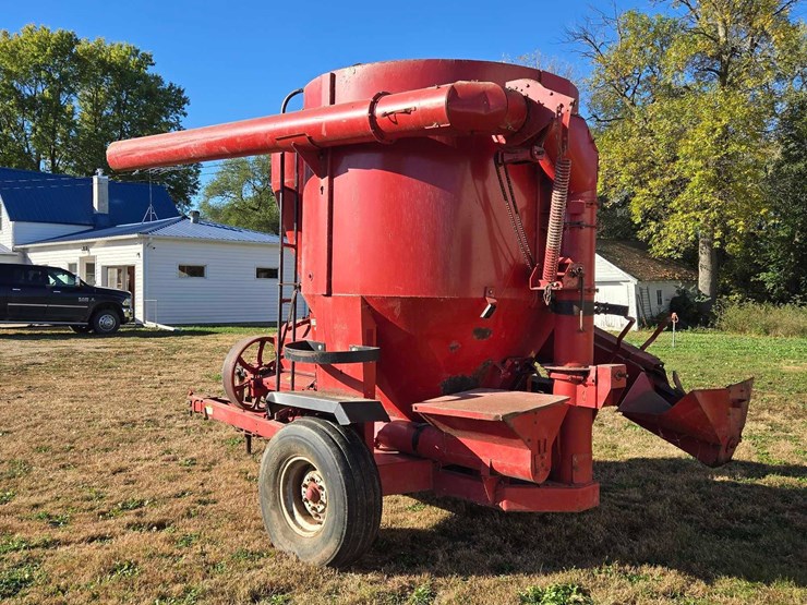 case-ih-1250-image-4