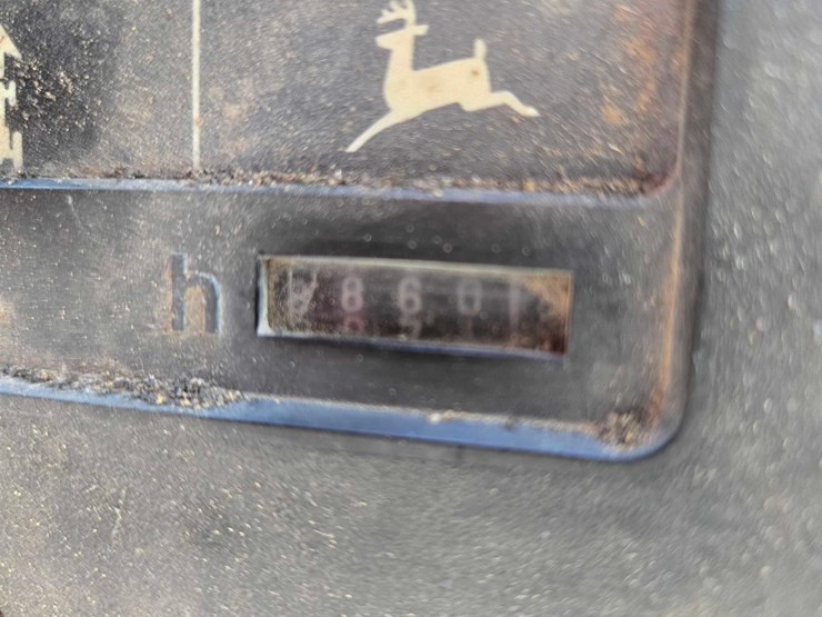 john-deere-8450-image-10