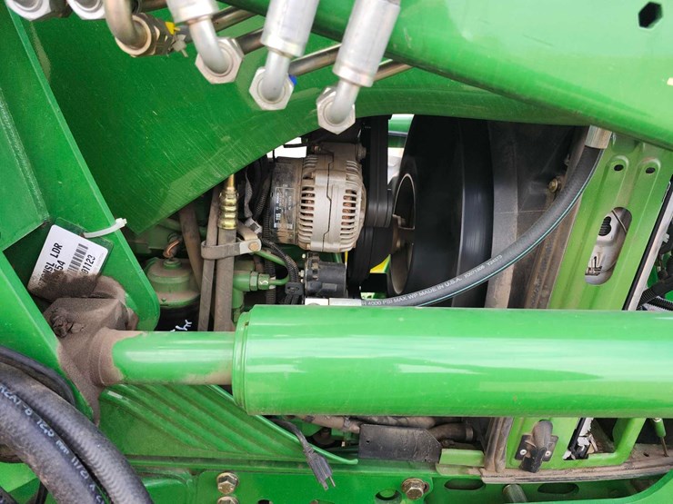 2005-john-deere-6420-image-24