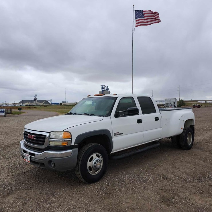 2005 GMC SIERRA 3500